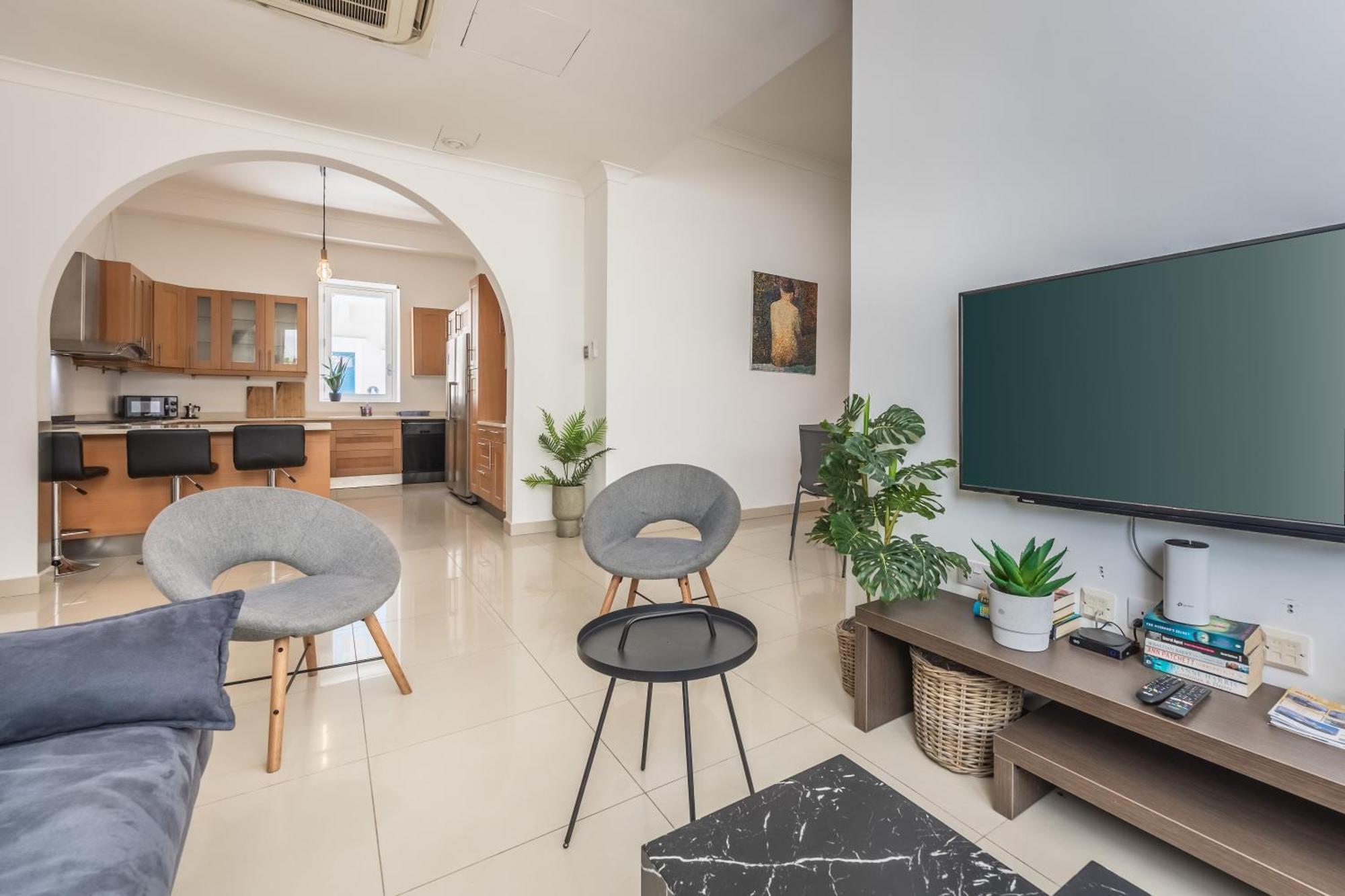 Hard To Come By - Modern & Huge House In Сліма Екстер'єр фото